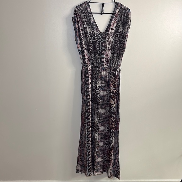 Oysho Chic Paisley Maxi Dress in Black and Pink - Picture 1 of 6